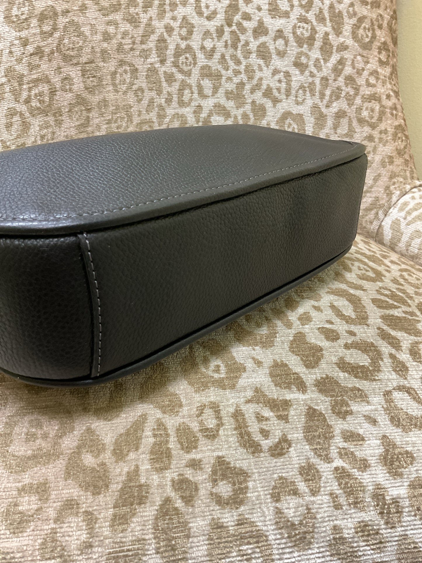 coach Purse Chaise Black Polished Pebbled Leather Crossbody Purse # C8483 MINT