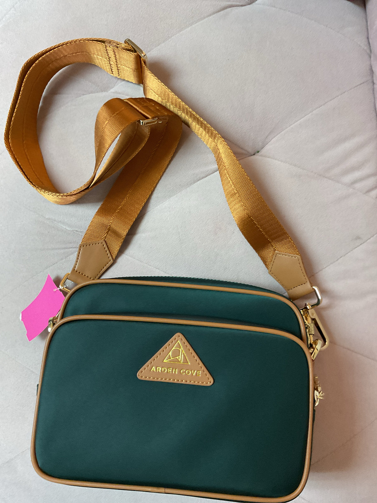 Arden Cove Purse new without tags anti theft travel crossbody