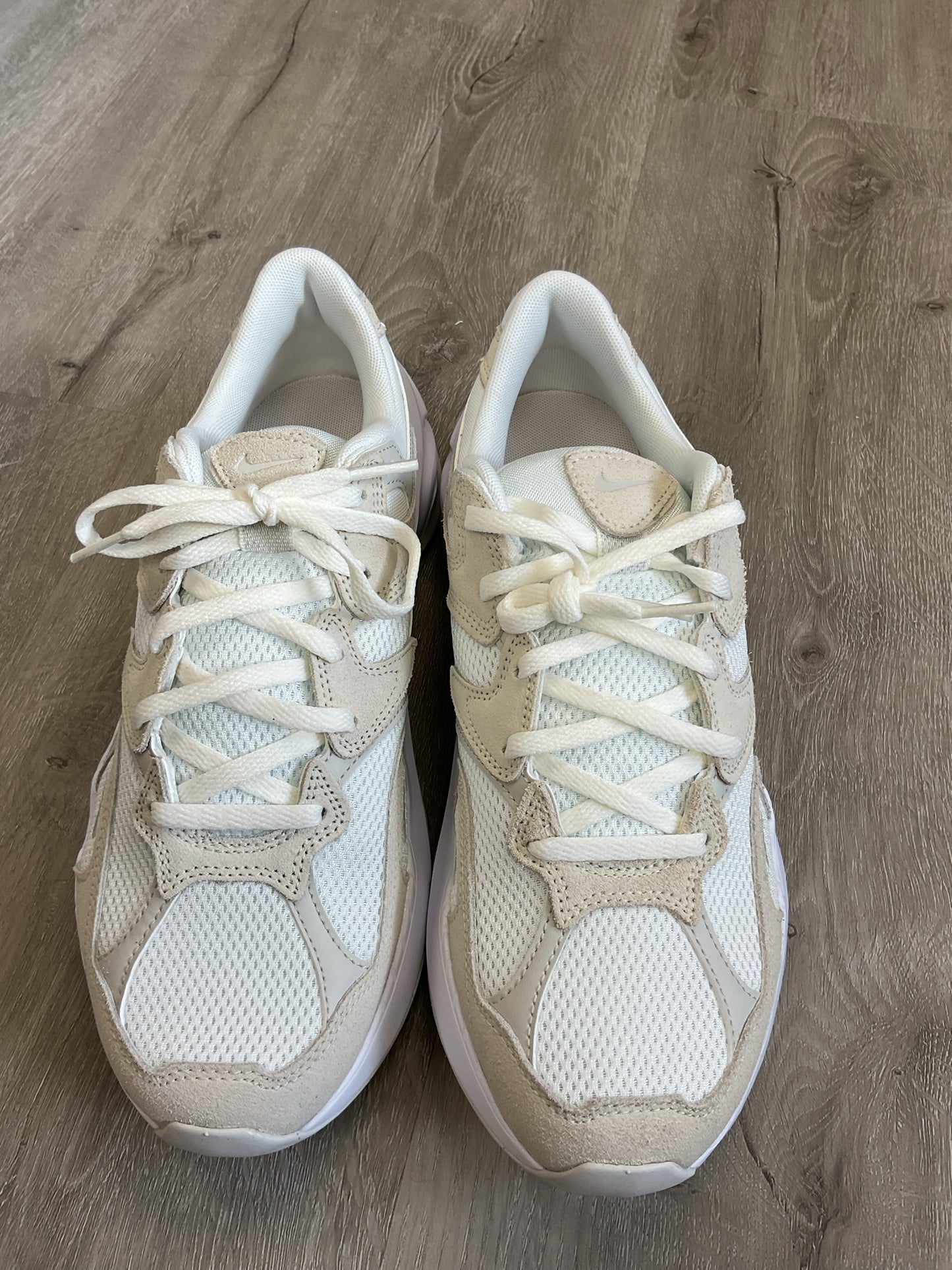 Nike 10 White shoes AL8 suede and mesh new