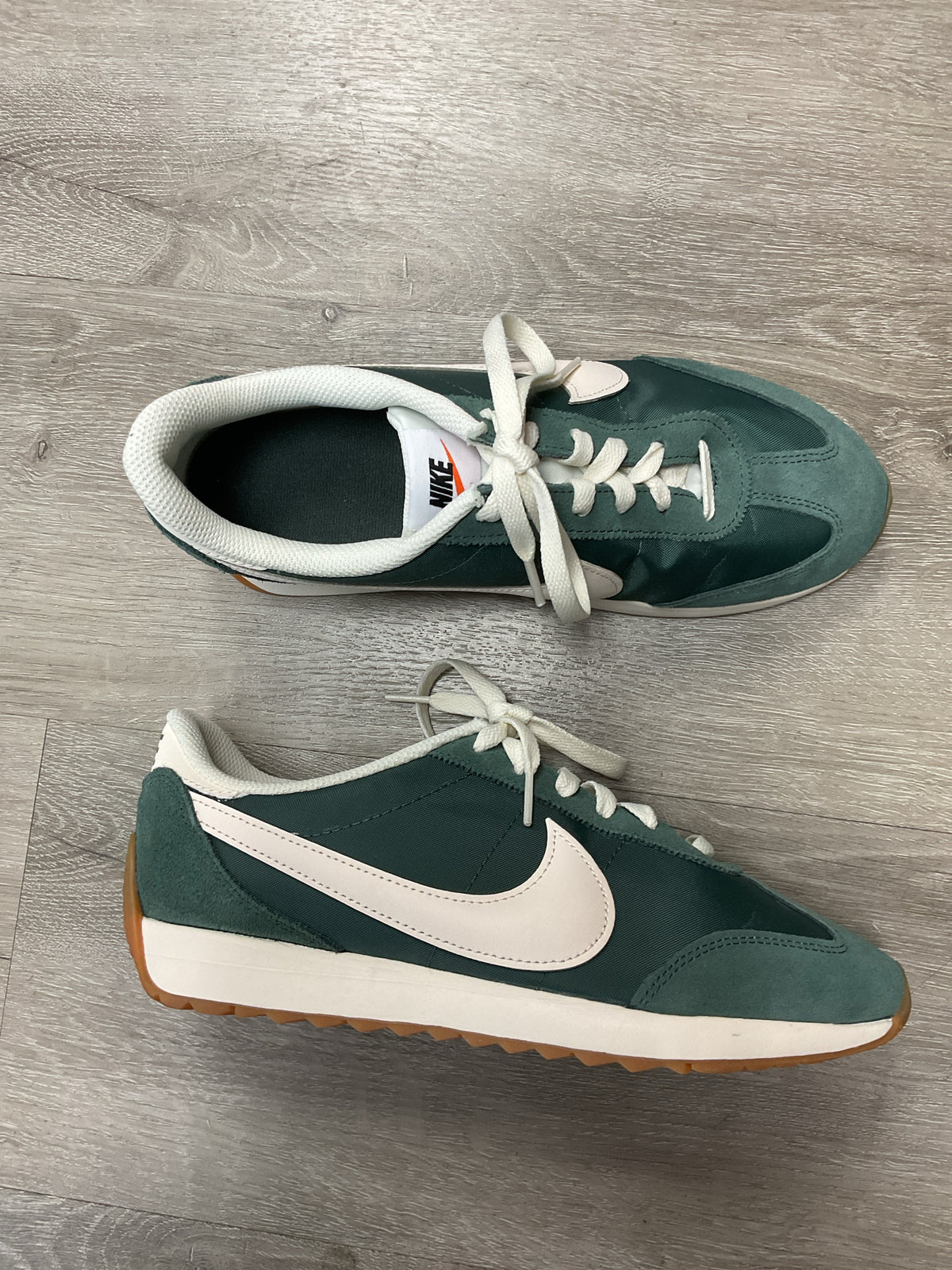 Nike 9 Green shoes new pacifico sneakers