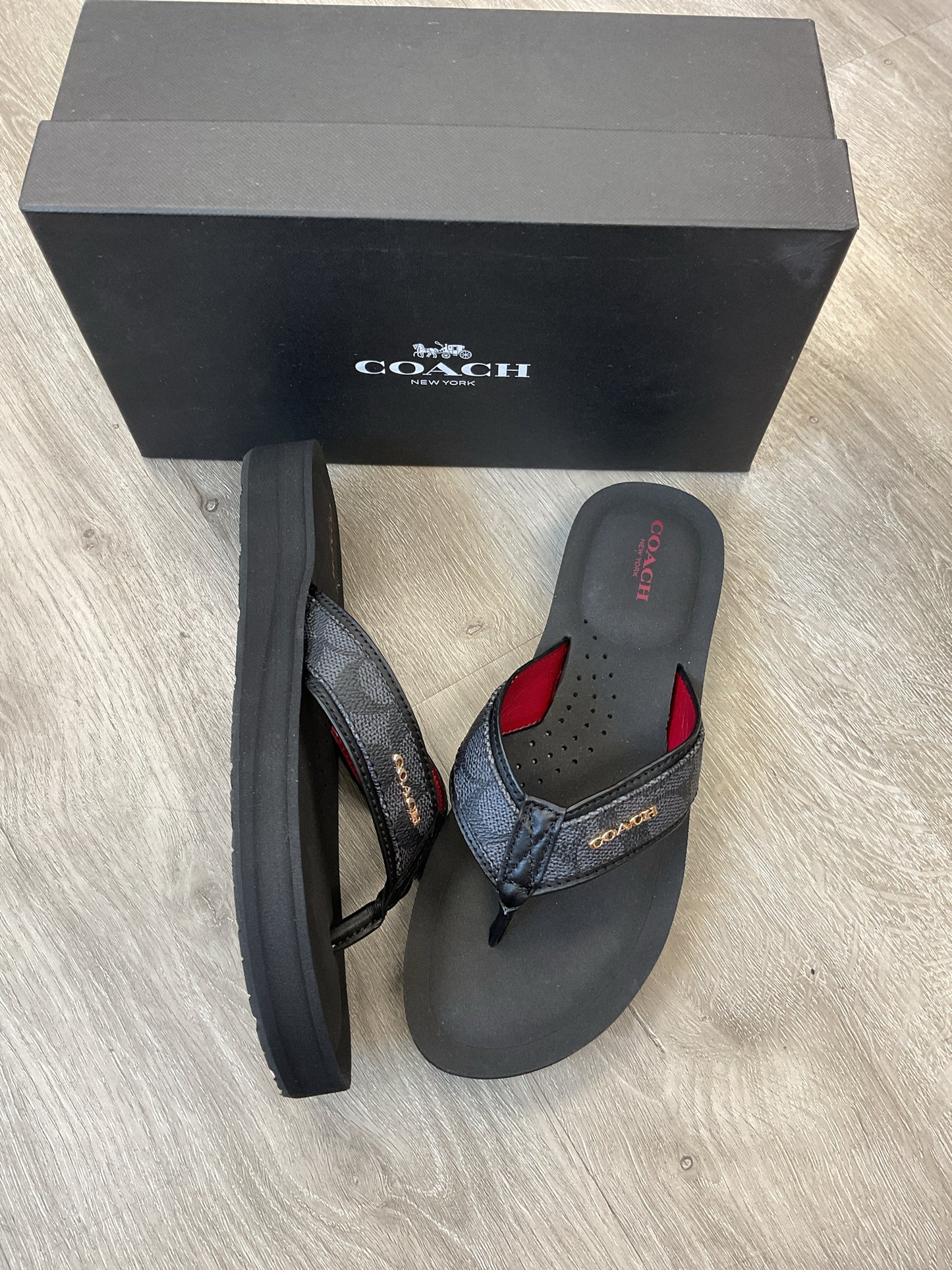 coach 7 Black Sandals Judy signiture thong comfy!